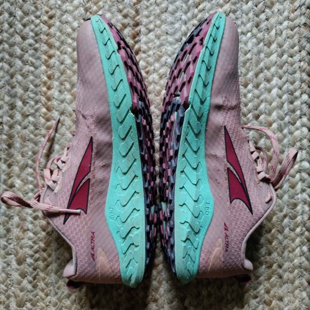 Altra Outroad Women's running shoes